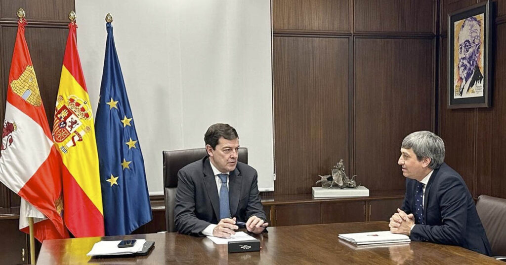 Juan Antonio Palomar, presidente de la herramienta política de la plataforma ciudadana, ha defendido en su reunión con el presidente de la Junta las reivindicaciones de Soria ¡YA!, poniendo sobre la mesa los asuntos pendientes con la provincia. También ha mostrado su apoyo a la Junta ante los aranceles de Estados Unidos y la Ley de Atención Integral a las Víctimas de Violencia de Género.